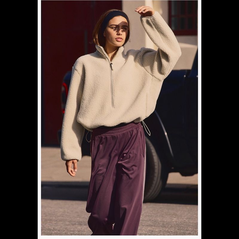 Zbzr Autumn New Women Clothes Loose Casual Temperament Simple Teddy Velvet Sports Top 1283772-