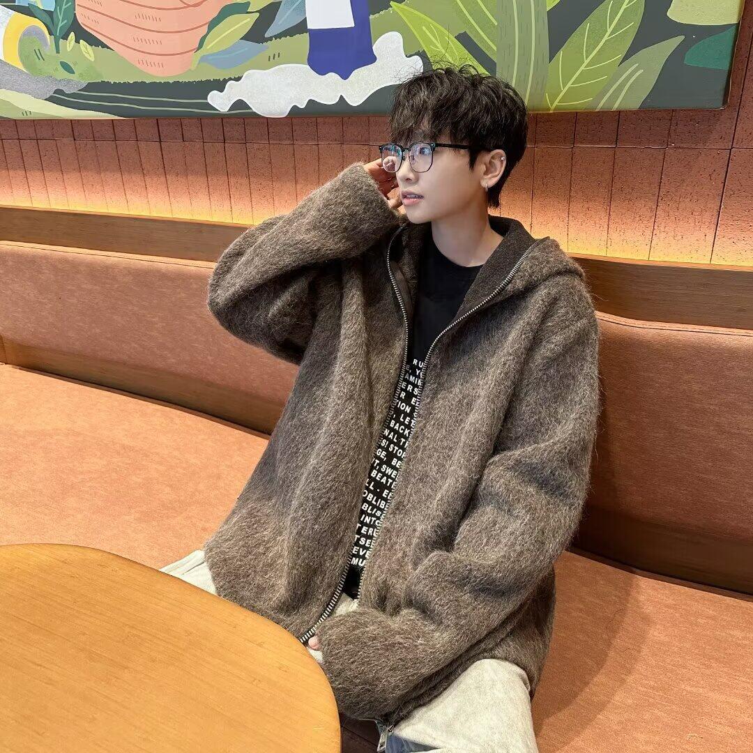 

Men’s Dark Grey Mohair Hooded Sweater Jacket - Winter Retro Style, High-End Feel, Thickened for Warmth. L коричневий