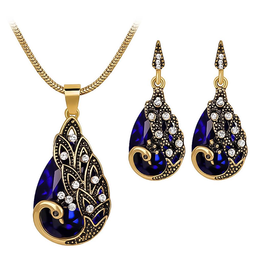 Vintage Style Teardrop Pendant Necklace and Earrings Set with Crystal Accents and Gold Tone Metal for Women Jewelry Accessories