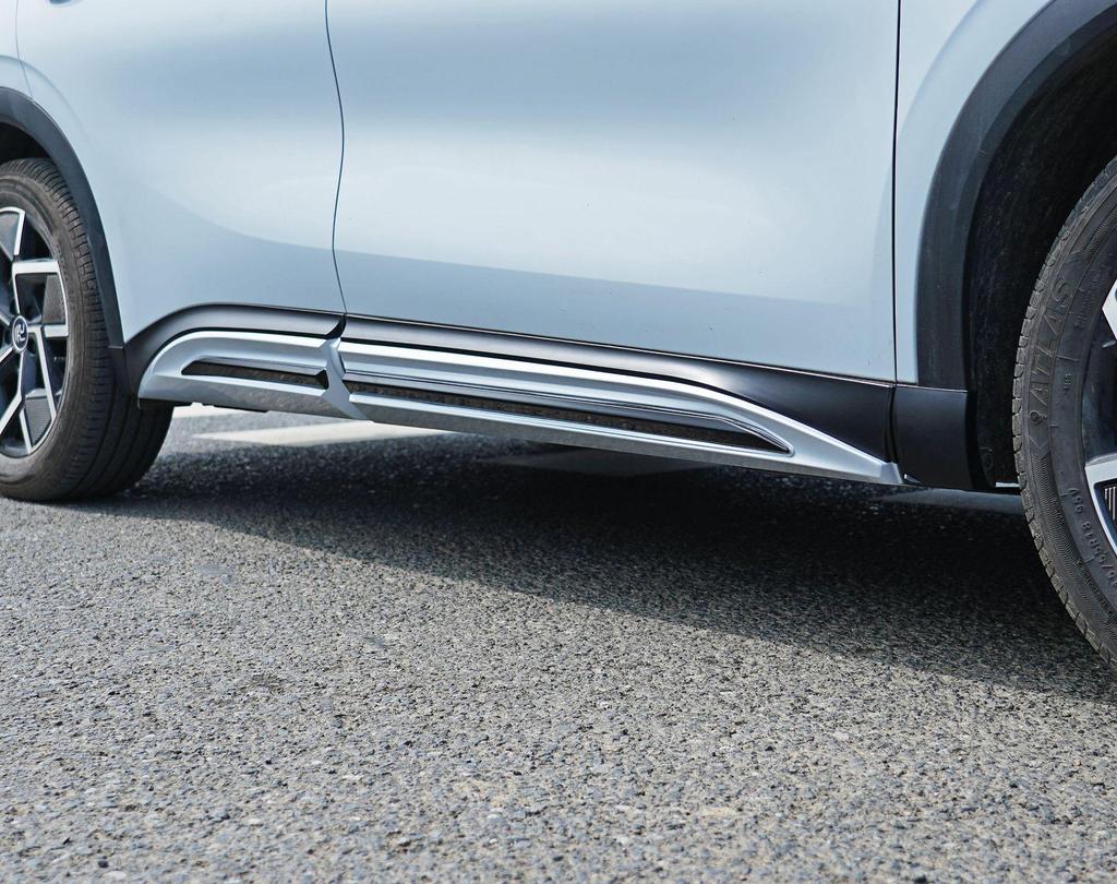 Fits 2022 BYD Yuan PLUS-MC: front bumper, lip, splitter, rear lip, side skirts, roof spoiler, rear wing.