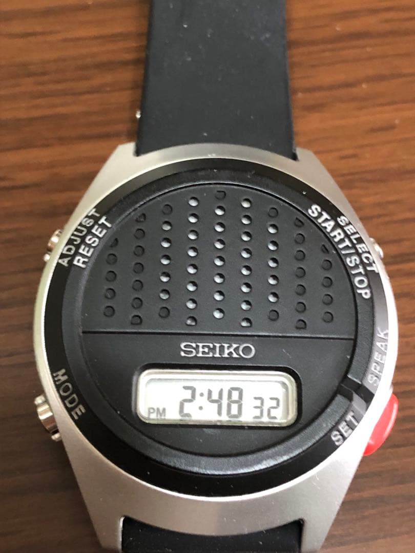 Неиспользованные SEIKO Голосовые Цифровые Часы Черные