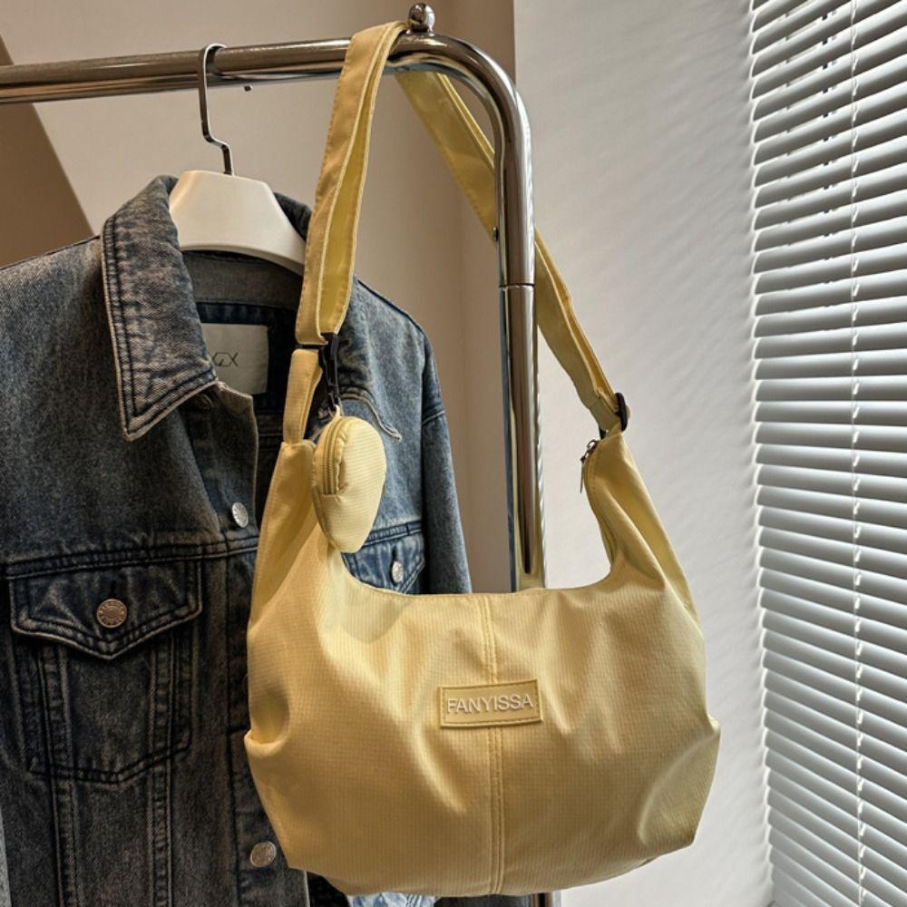 Korean Style Lightweight Shoulder Bag Cream Color Simple Dumpling Bag Girls