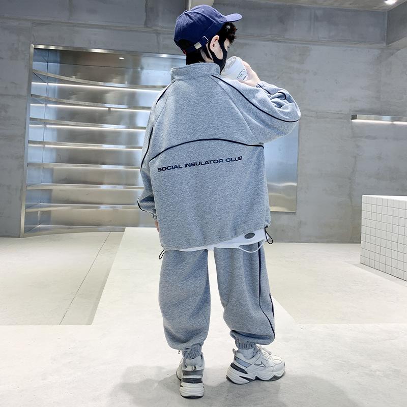 Children's Handsome Set 2025 Spring and Autumn Boys Fashion Hoodie Sportswear Set