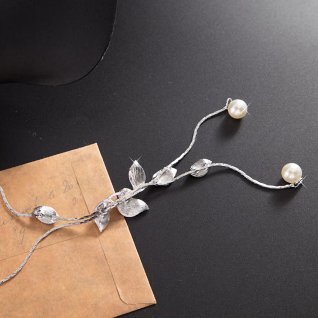 Ladies Pearl Leaves Chain Necklace