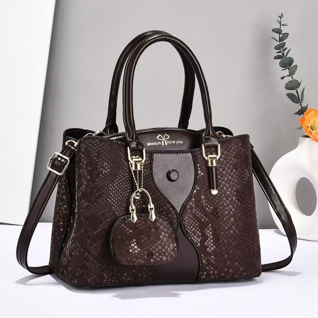 Fashion Splicing Design Shiny Snake Pattern Women Handbag With Pendant Small Bag For Daily Use