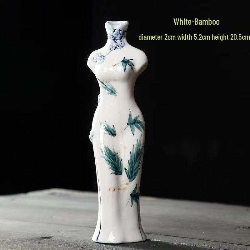 Antique Blue and White Chinese Porcelain Vase - European & American Handicraft for Flower Arrangements