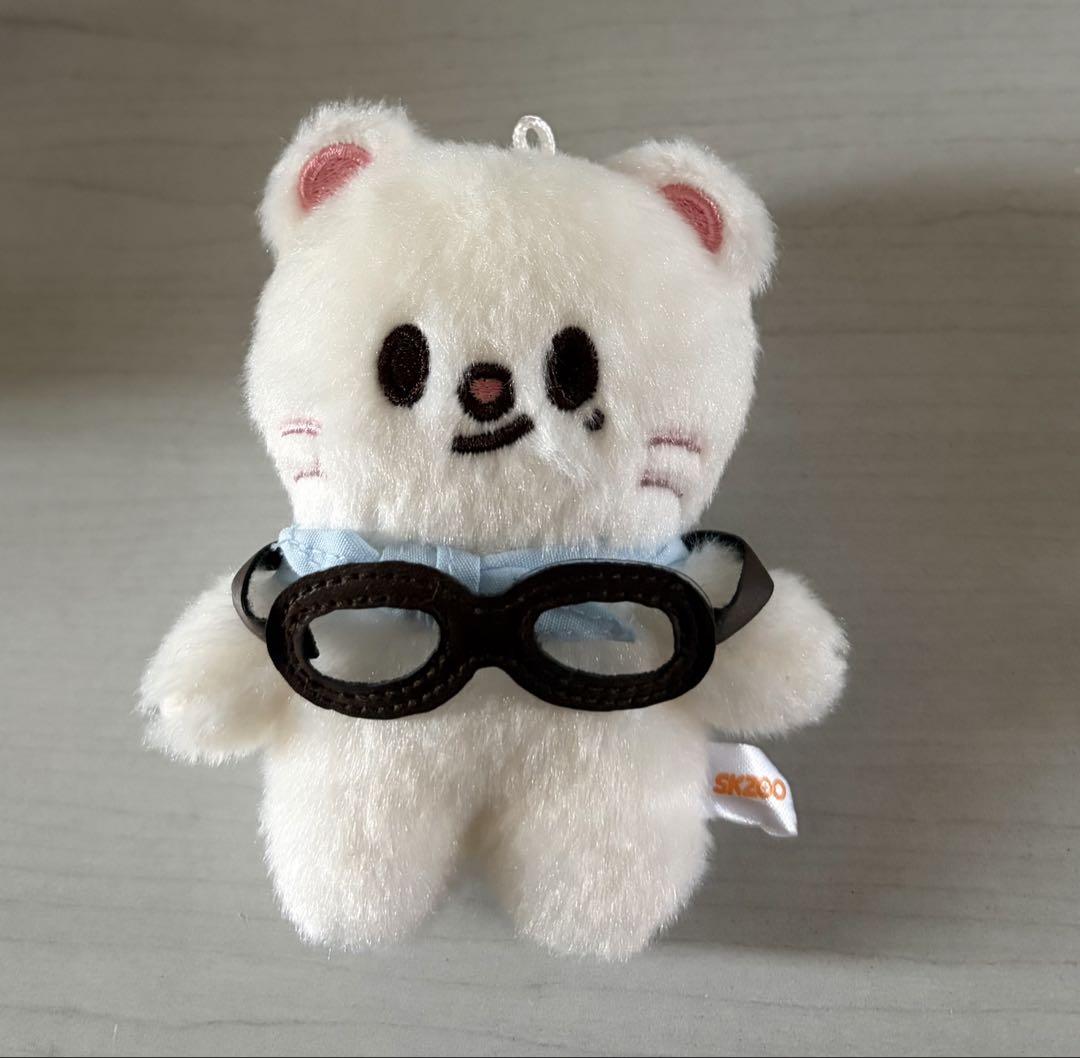 

[USED] straykids Hyunjin Plush Toy Ginillet