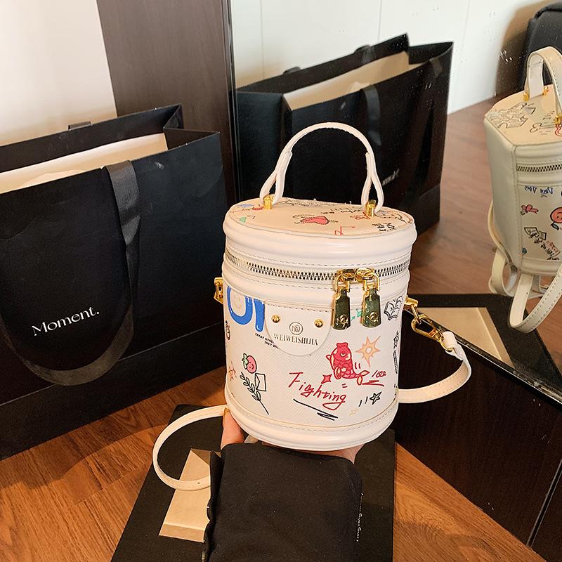 Cartoon Printed Bag 2025 New Japanese Cute Girl Hand Carrying Bucket Bag Foreign Versatile Messenger Cylinder Bag