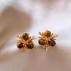 Silver Needle Clover Stud Earrings: Retro Hong Kong Style, Elegant and Fashionable Women's Luxury Jewelry.