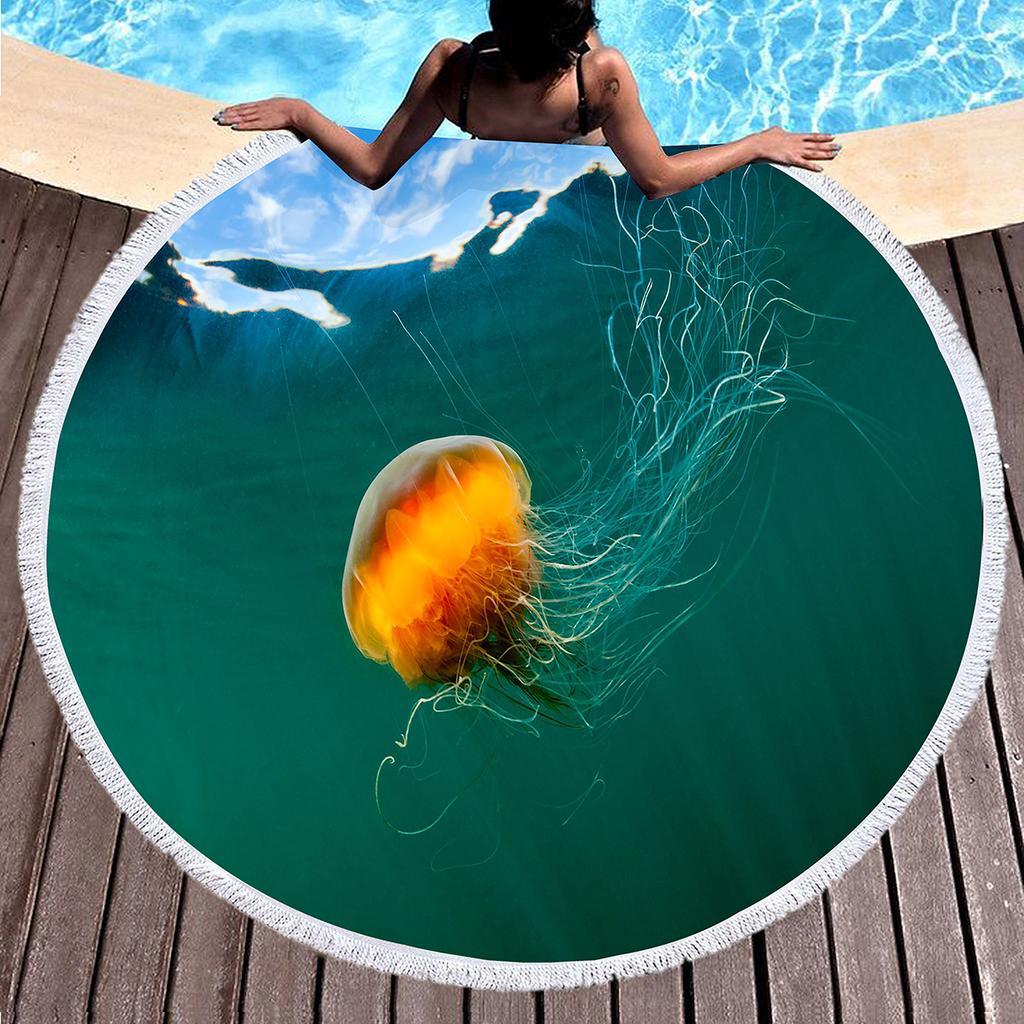 Jellyfish Round Beach Towel Microfiber Absorbent Quick Dry Sand Free Picnic Mat for Bathroom Pool Surf Travel Outdoor Meditation