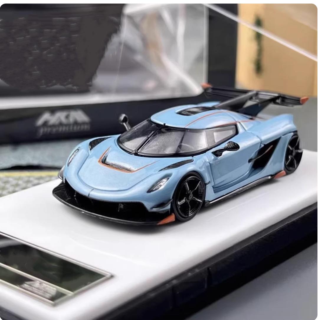 

HKM latest 1:64 Jesko supercar alloy car model, available in regular and deluxe versions,new two colors
