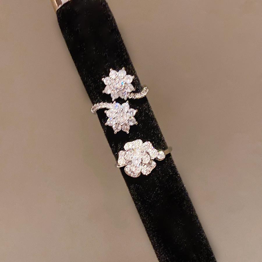 Zircon Flower Minimalist Silver Tone Ring For Ladies Casual Dress Accessory