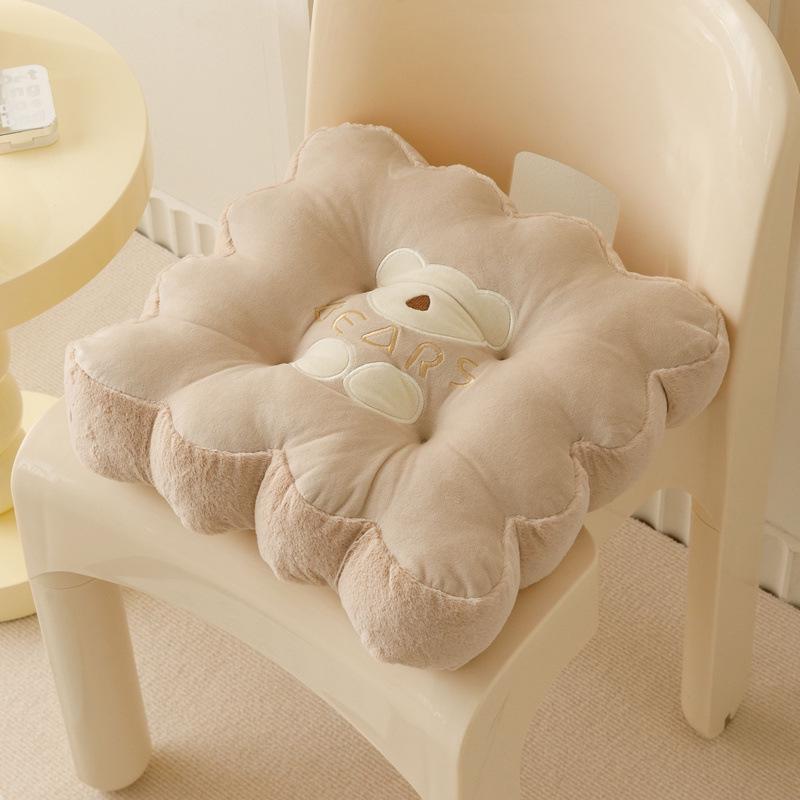 Thickened Soft Seat Cushion for Autumn/Winter - Ideal for Students, Classroom Chairs, Office Stools, or Floor Use