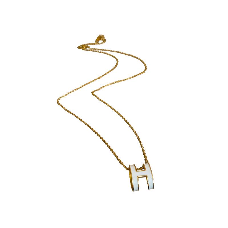 Korean Titanium Steel 'H' Necklace - Elegant Niche Design Clavicle Chain Fashion Jewelry