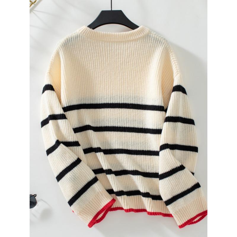 Женские свитера с длинным рукавом и круглым вырезом — фото 7