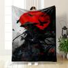 Eine Samurai-Silhouette mit Krähen und einer kräftigen roten Sonne im Hintergrund. Decke für alle Jahreszeiten Mittagspause Überwurf Geschenk
