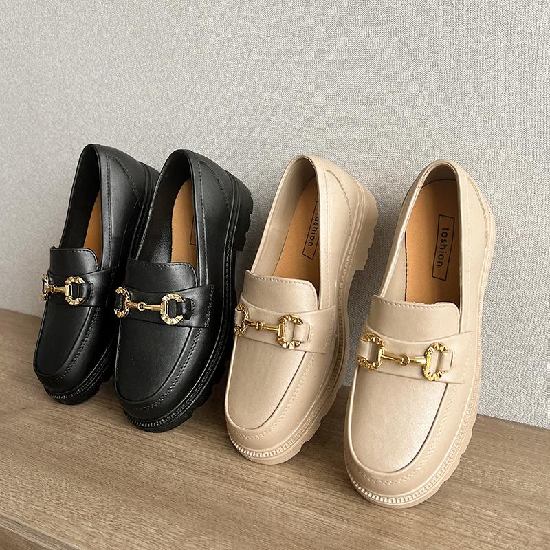 "New Style Women's Half Slippers: Square Buckle, Closed-Toe, Slip-On, Casual Thick-Soled Flat Sandals"