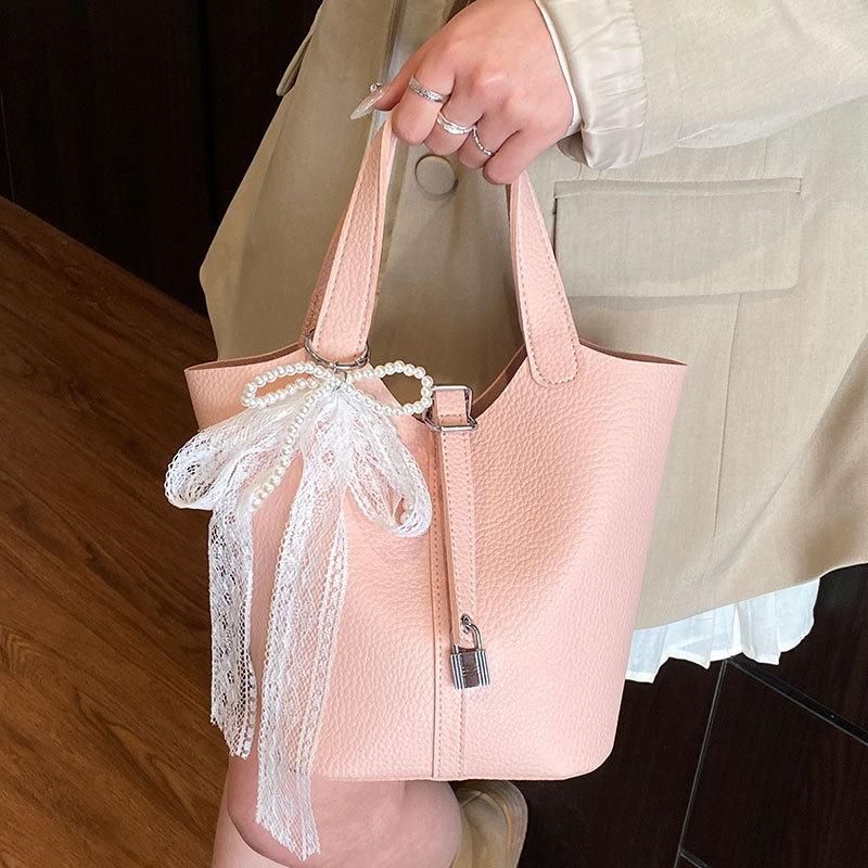 Simple Temperament Lychee Pattern Portable Bucket Bag Casual Light Luxury Solid Color High-end Messenger Bag Bag Female