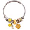 Stylish Daisy Pendant Bracelet: Multi-Element, Simple, and Personal