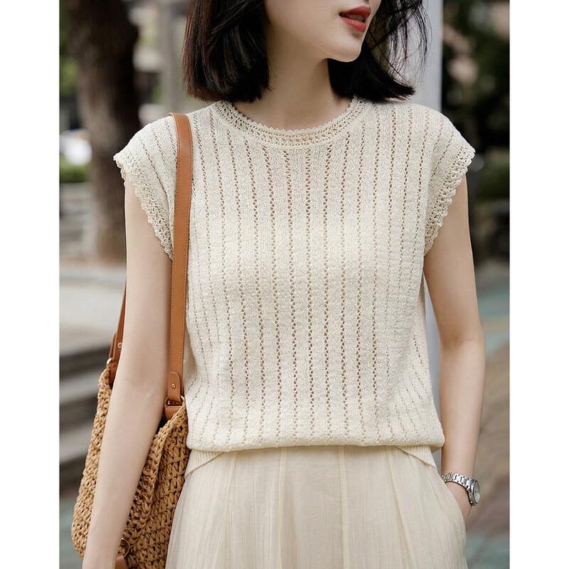 Women s French Round Neck Textured Knit Top M