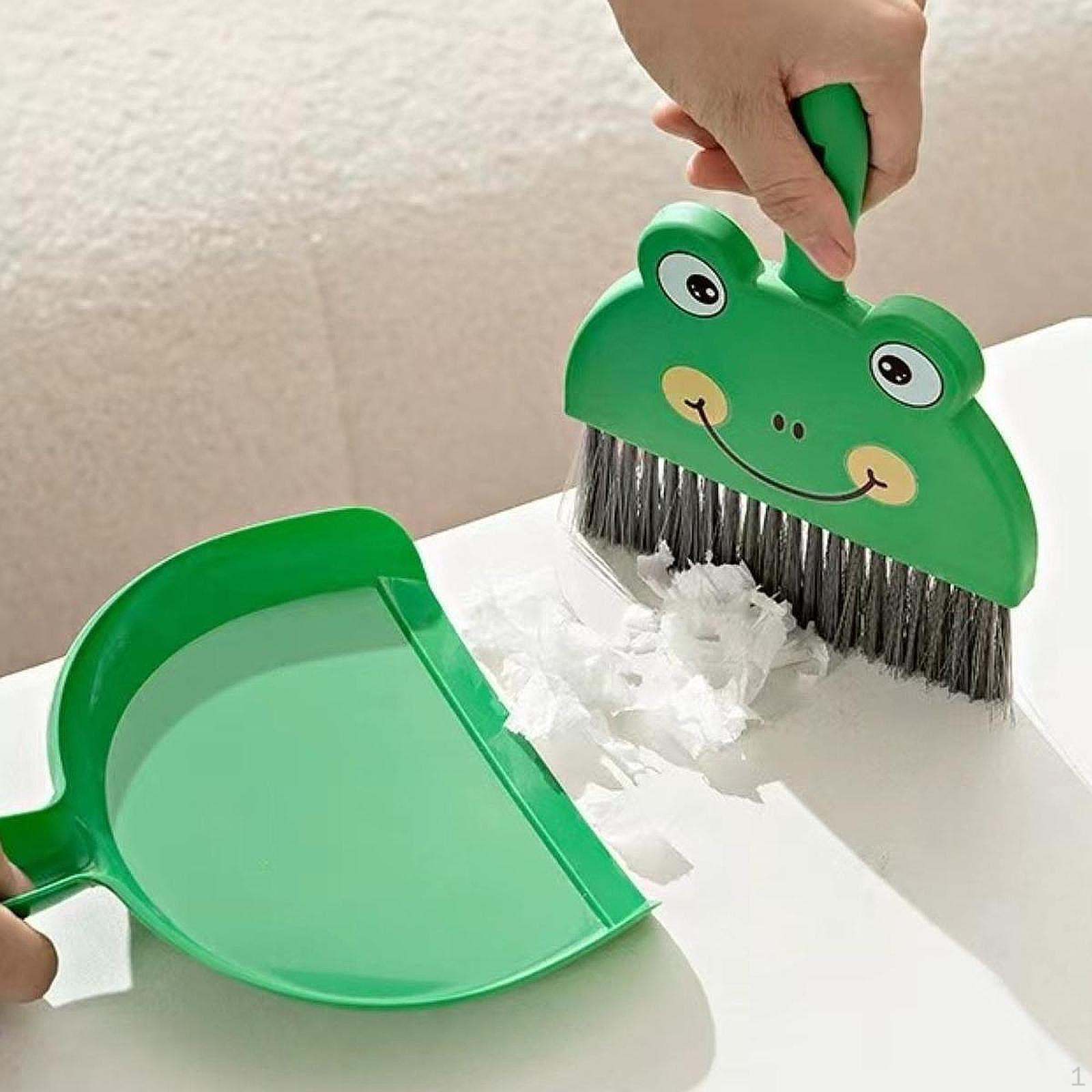 

Набор для чистки метлы и совка