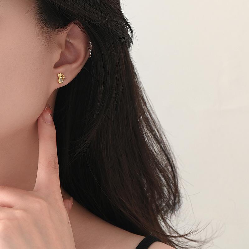 New Chinese Style Diamond-inlaid Lucky Bag Earrings for Women with Light Luxury High-end Niche Style Earrings