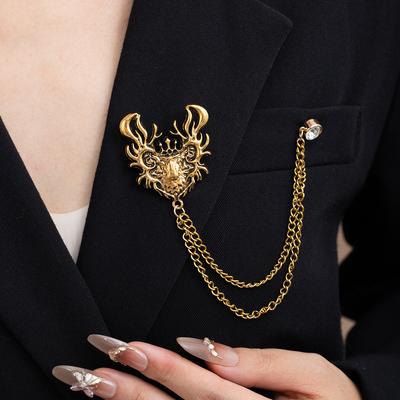 British Fringed Chain Brooch Trendy With Suit Collar Pin Christmas Pin Clothing With Antlers