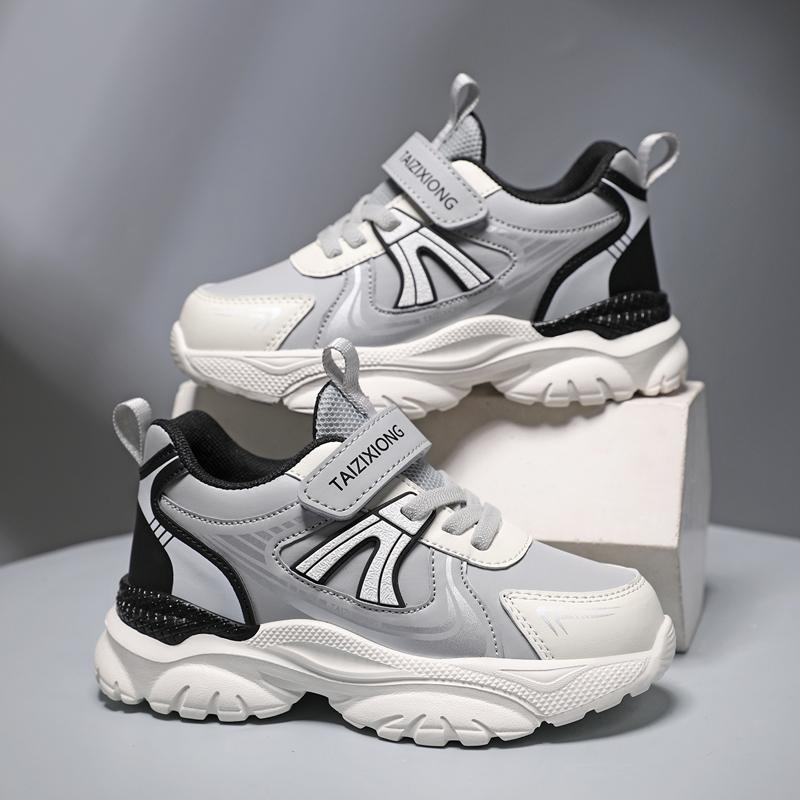 Kindersneakers Casual Sportschoenen voor Kinderen 2025 Nieuw Ontwerp PU Lederen Sneakers Jongens Mode Bedrukte Hardloopschoenen Trainers