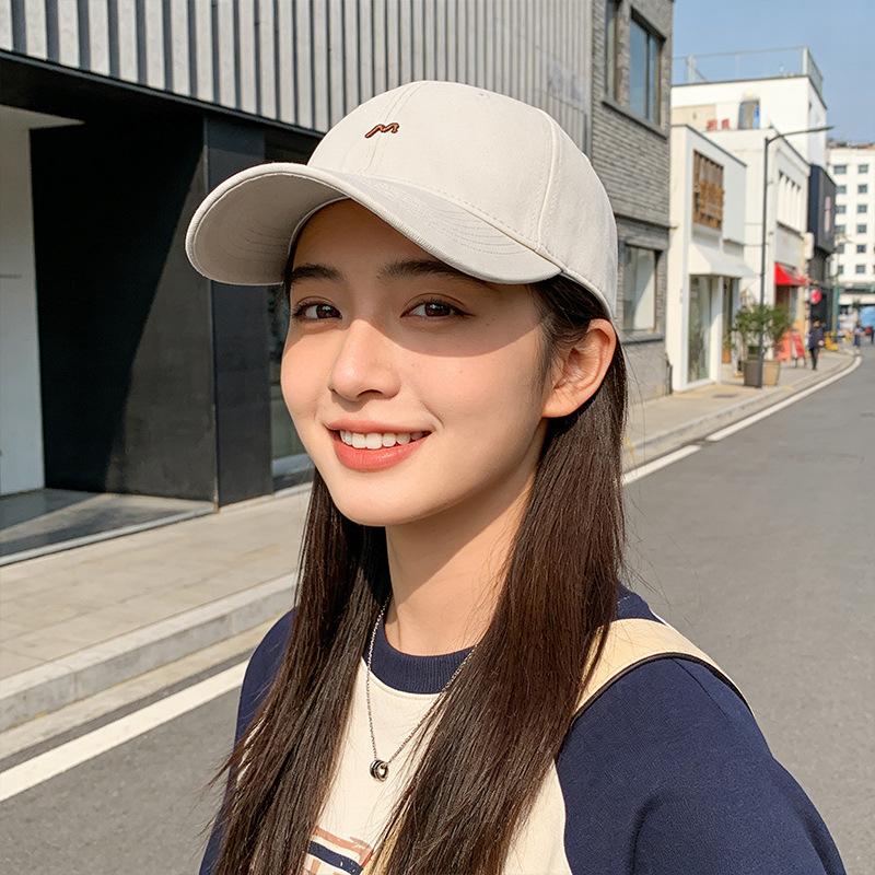 Vintage embroidered baseball hat women's spring and summer fashion versatile sun protection visor outdoor sports cap