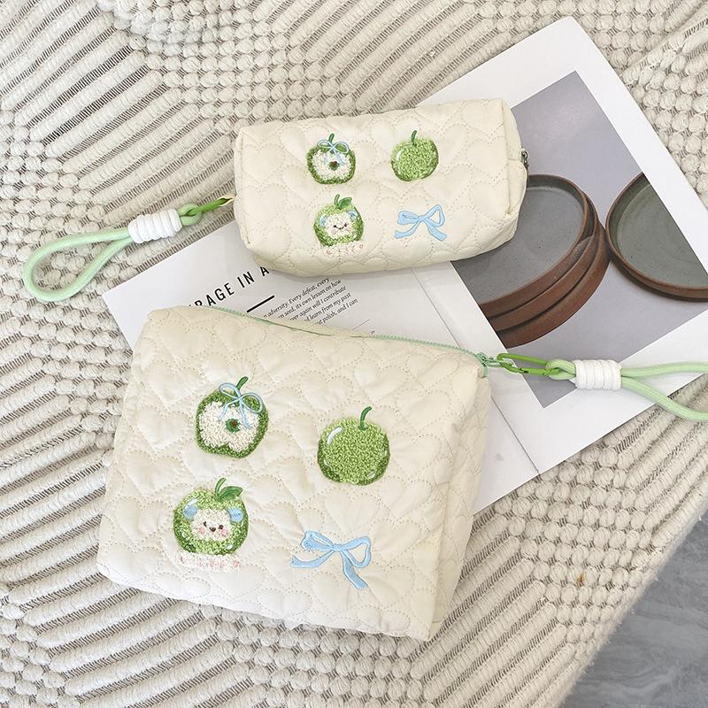 Simple Quilting Women's Cosmetic Bag Cute Cartoon Embroidery Female Travel Wash Storage Bags Large Cute Students Pencil Case