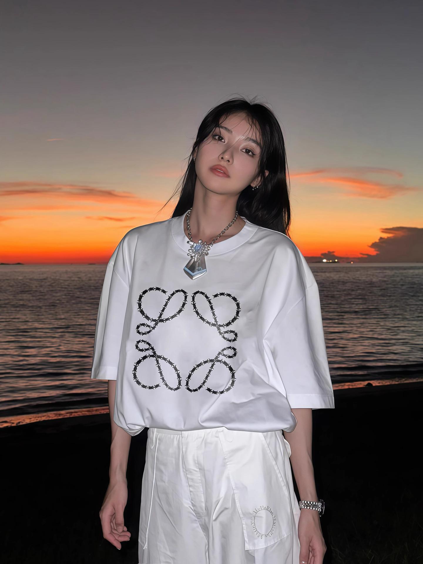 

2025 Summer Thorns Chain Print Unisex Loose Cotton T-Shirt L белый/серый