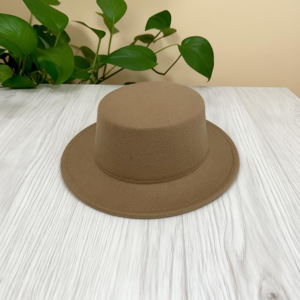 Vintage British Flat-brimmed Hat Flat-topped Top Hat Couple Gentleman and Gentleman Jazz Autumn and Winter