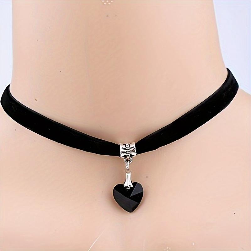 Gothic Heart Pendant Heart Choker Necklace, Retro Necklace