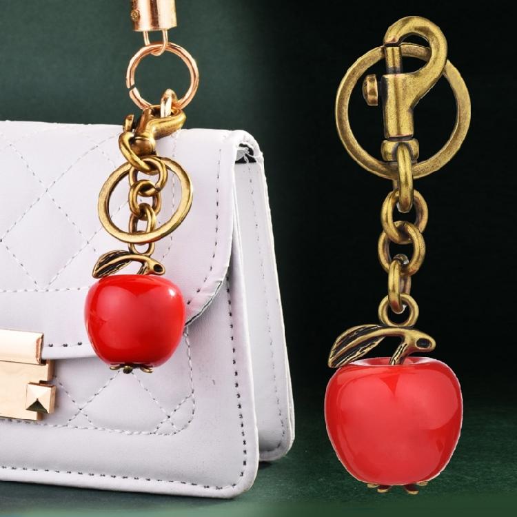 Dazzling Apples Keychain Car Accessory Sophisticated Handbag Embellishment Alloy Texture Present for Fashion Enthusiasts
