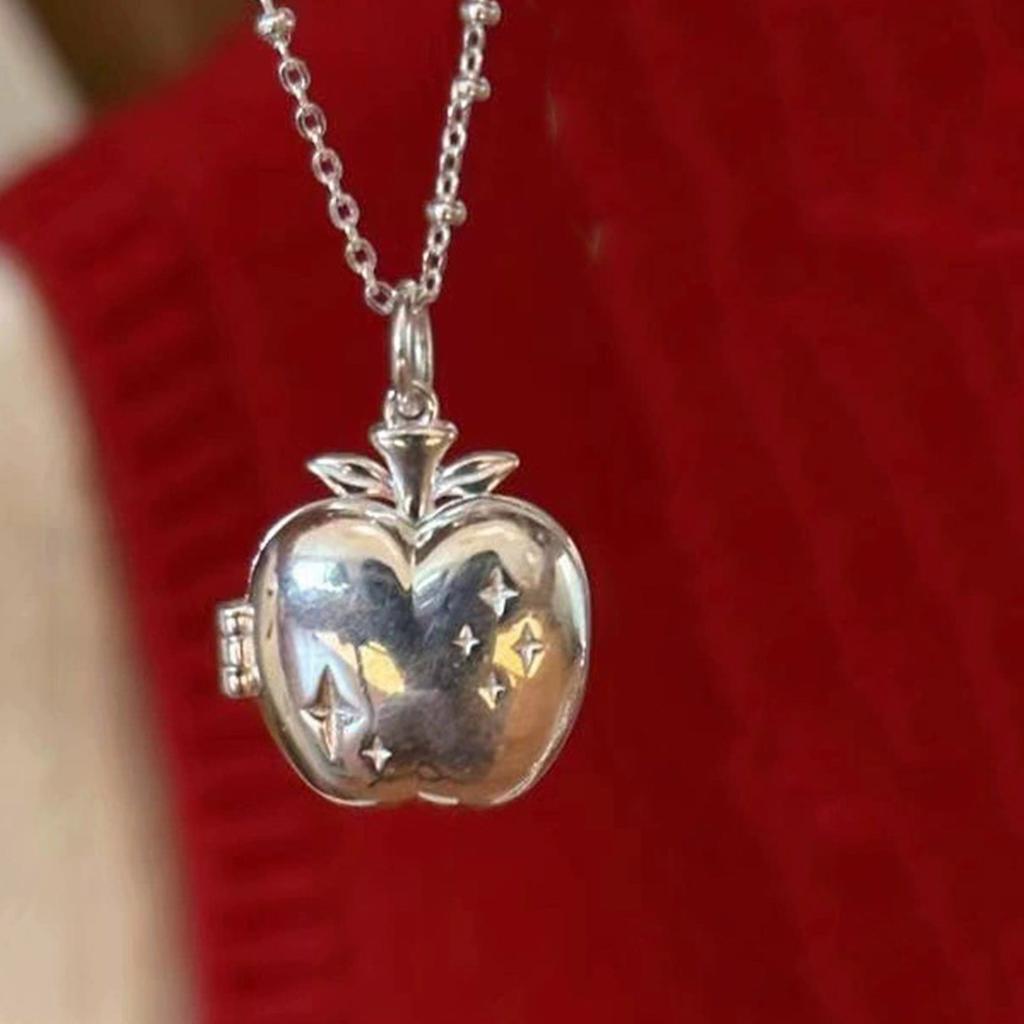 Stylish Openable Apples Pendant Necklace With Hide Compartment Convenient for Keepsakes Jewelry Statement Pieces