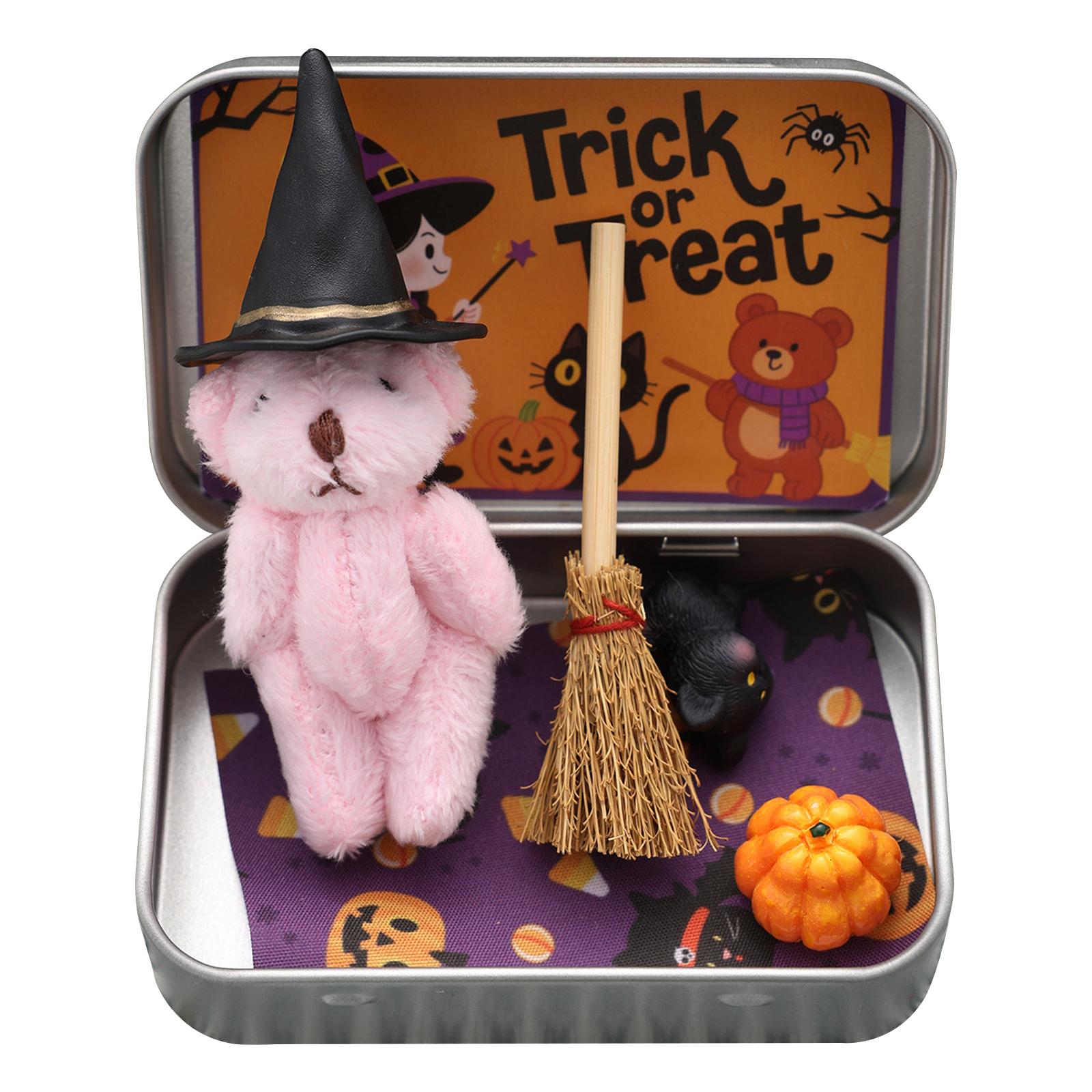 

Miniature Witcher with Witch Blanket Broom Cape Pumpkins Cats Doll Ornaments Surprise Gift Box Halloween Gift for Children розовый