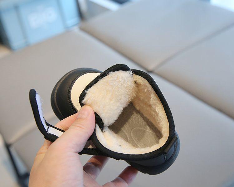 Kids' Cartoon Winter Snow Boots: Soft, Non-Slip, Fleece-Lined Shoes for 1-3 Year Olds.