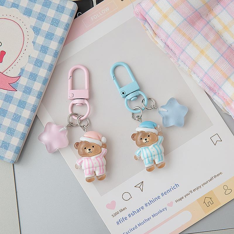 Cute Pajama Bear Keychain Kawaii Resin Teddy Key Chain With Star Charm For Girls Bag Purse Decoration