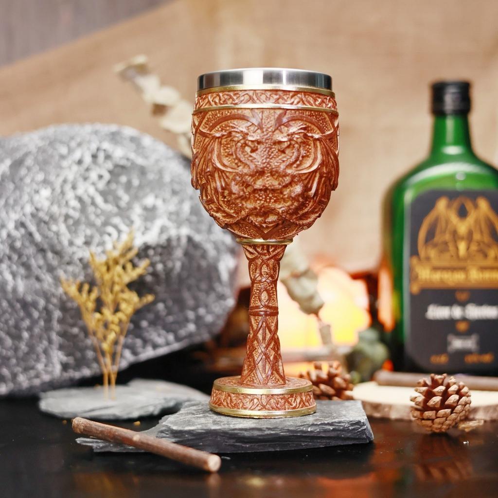 Western Retro Dragon Totem Resin Stainless Steel Wine Glass Personalized Niche High-value Cocktail Cup Goblet Three-dimensional