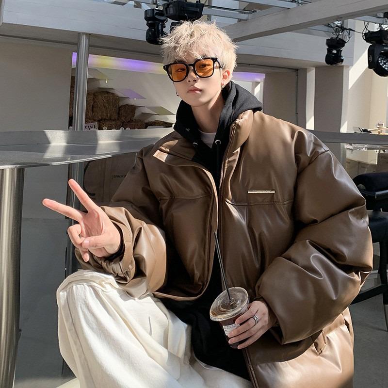 

Men s Brown PU Leather Jacket - Winter American Streetwear, Thickened Loose Fit, Trendy Bread Style Outerwear. M коричневий