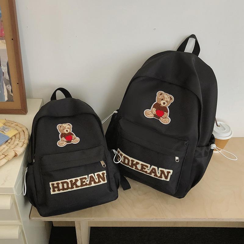 Women's Lightweight Large Capacity School Bag Bear Backpack Junior High School Student Backpack