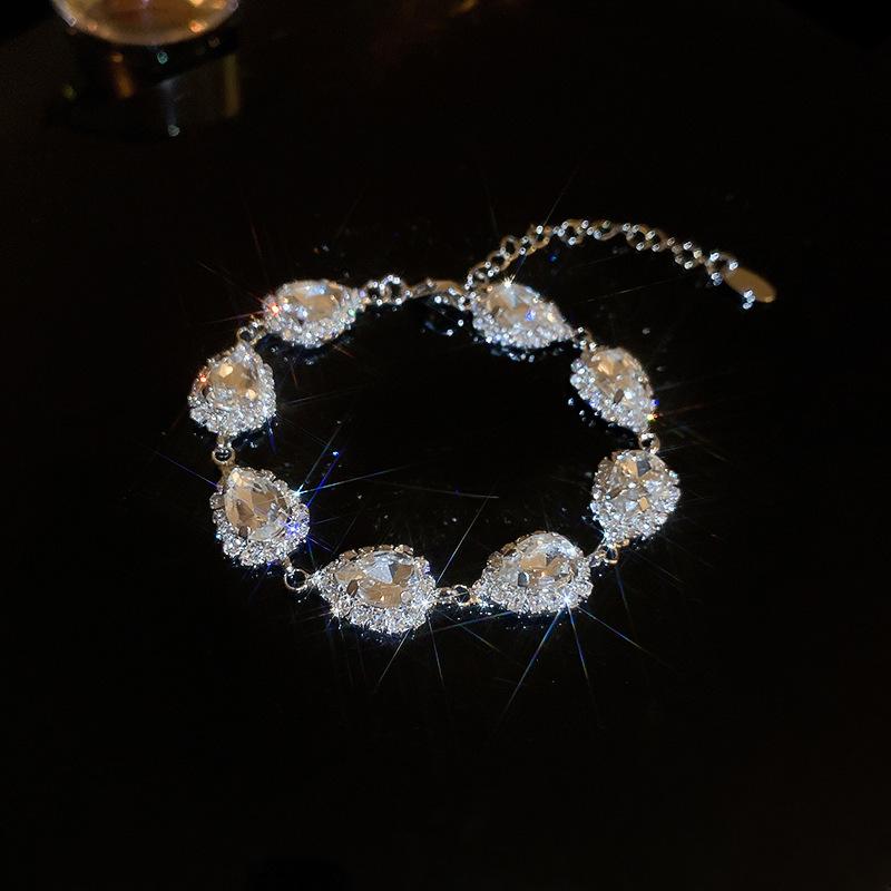 Zirkonový mikro-intarzovaný lehký luxusní retro náramek: Všestranný špičkový dámský náramek