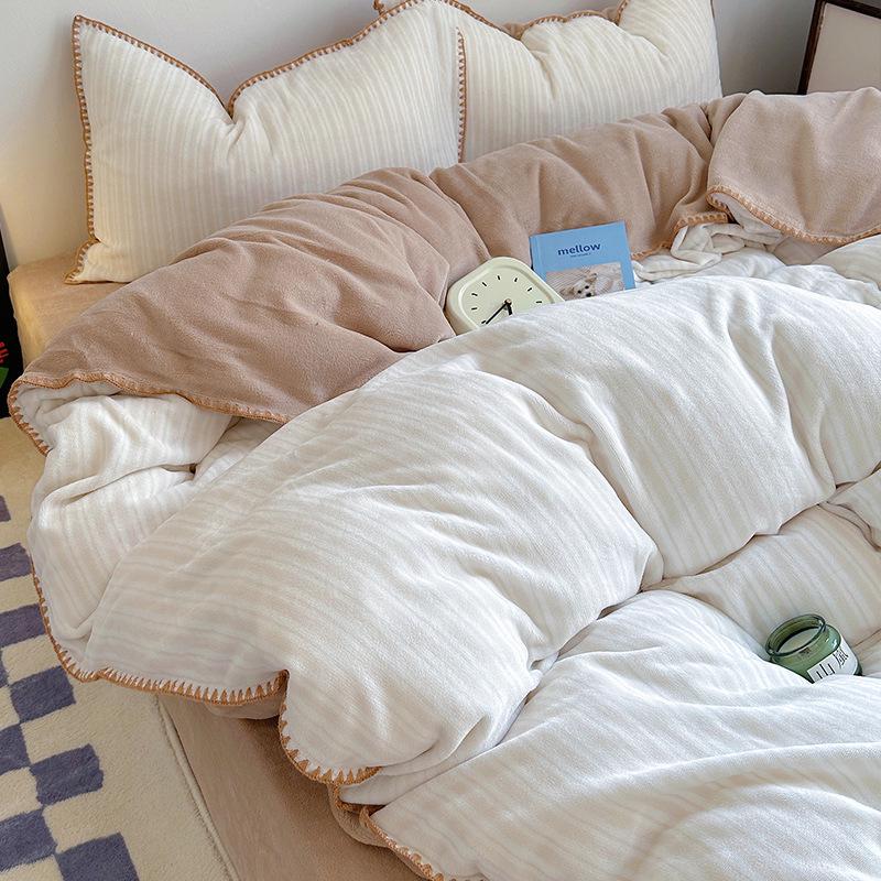 Soft & Fluffy Taro Purple Velvet 4-Piece Bedding Set: Thick, Warm, Double-Sided Coral Fleece for Autumn & Winter