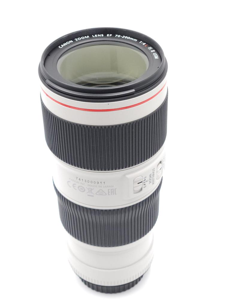 Canon F4L IS USM Telephoto Zoom Lens for Cameras EF70-200mm Full-Frame