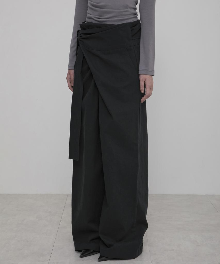Peulleeoeob Layered Wrap Trousers (Fl-255_Black)
