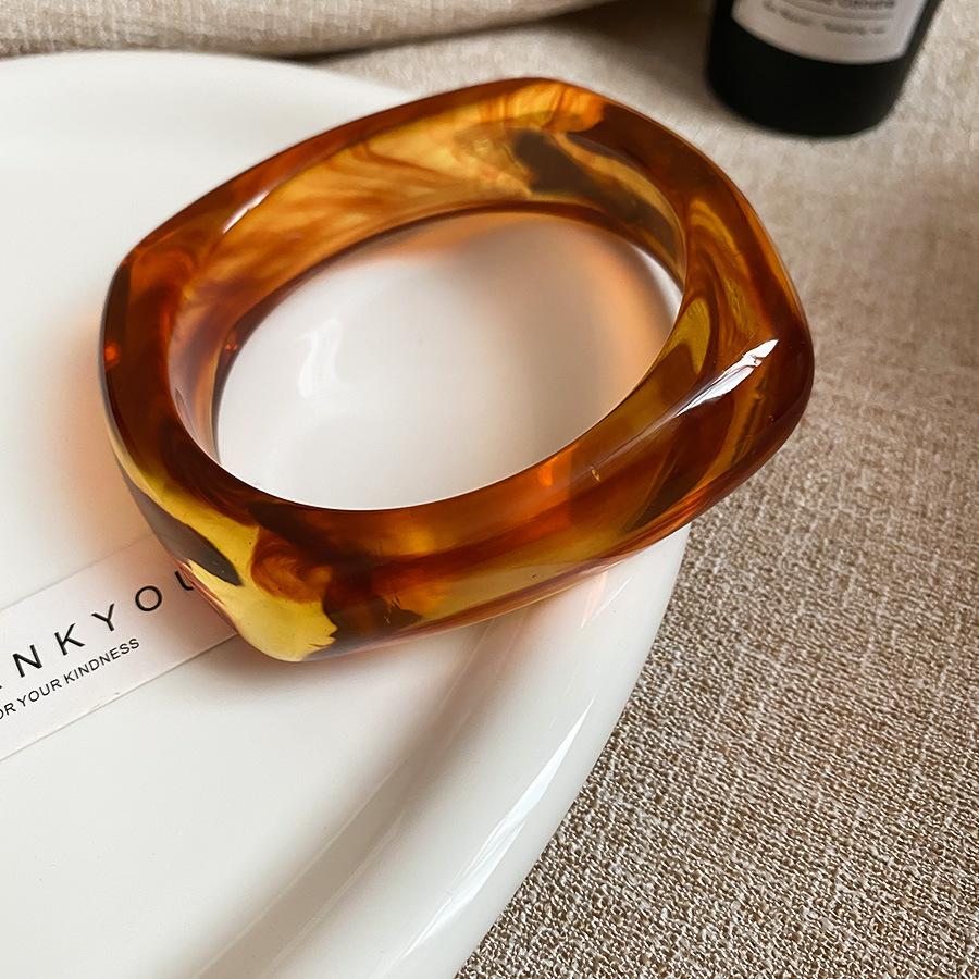 European and American color geometric resin bracelet, summer fresh and versatile bracelet, fashionable personalized simple jewelry