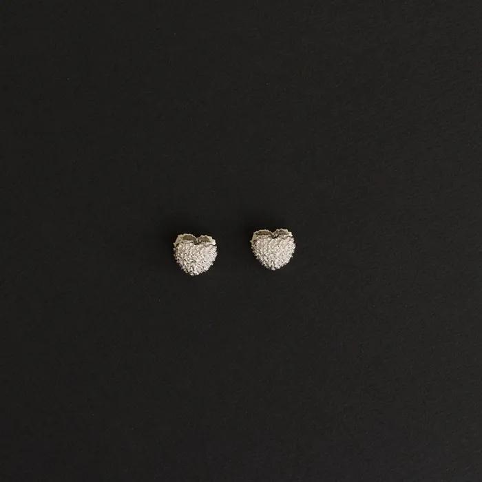 [Silver 925] Sparkling Sand Heart Earrings