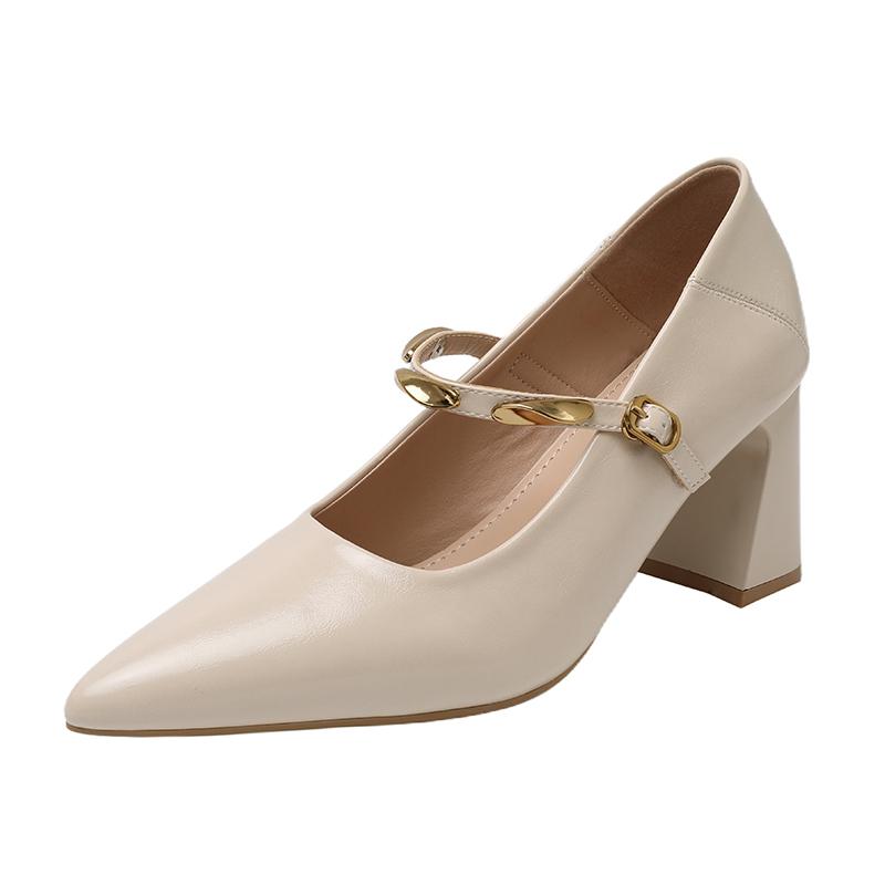 Fashion A new French pointed-toe, chunk-heeled single shoe for women, featuring a retro metal one-shoulder strap and a shallow opening