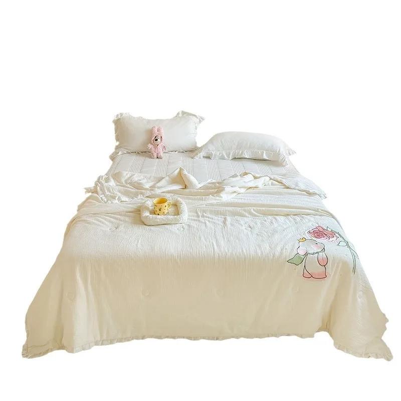 New Class a Cotton Wrinkle Yarn Large Embroidery Summer Quilt