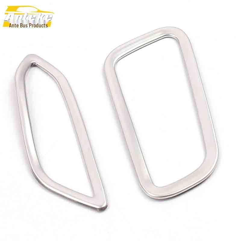 

Bright Ring Air Vent & Center Console Decor for Lingxuan Vehicles